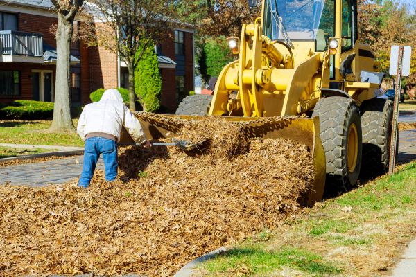 Mulch Hauling in Ponte Vedra Beach